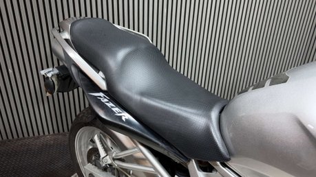 Yamaha FZ 2004 ONLY 22K GOOD RUNNING PROJECT BIKE 600CC 14