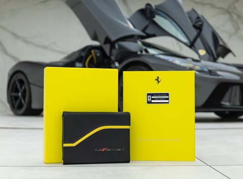 Ferrari LaFerrari 30