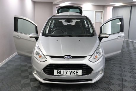 Ford B-Max TITANIUM X NAVIGATOR 7