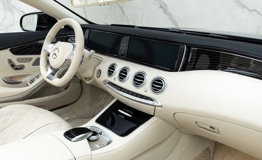 Mercedes-Maybach S650 Cabriolet 17