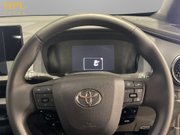 Toyota C-HR 1.8 VVT-h Icon SUV 5dr Petrol Hybrid CVT Euro 6 (s/s) (140 ps) 13