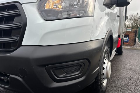 Ford Transit 350 Drw L2 130 ps Single Cab Dropside Truck - Tail Lift - Tow Axle 20