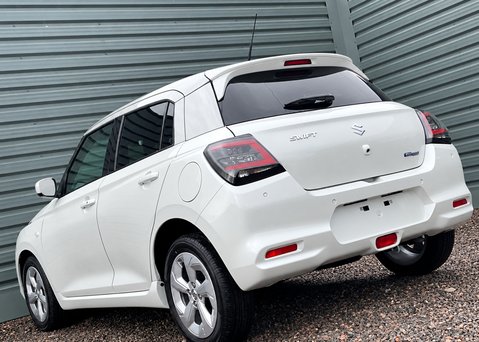 Suzuki Swift 1.2 Mild Hybrid Motion  14