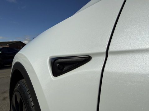 Tesla Model Y (Dual Motor) Performance SUV 5dr Electric Auto 4WDE (426 bhp) 47