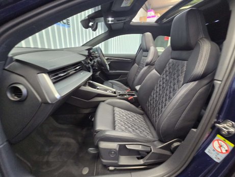 Audi S3 2.0 TFSI Sportback 5dr Petrol S Tronic quattro Euro 6 (s/s) (310 ps) 4