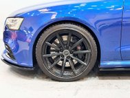 Audi RS5 4.2 FSI V8 Coupe 2dr Petrol S Tronic quattro Euro 5 (450 ps) 34