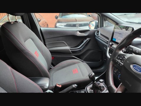 Ford Fiesta ST-LINE EDITION MHEV 14
