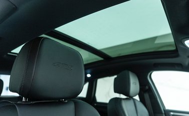 Porsche Macan GTS 12