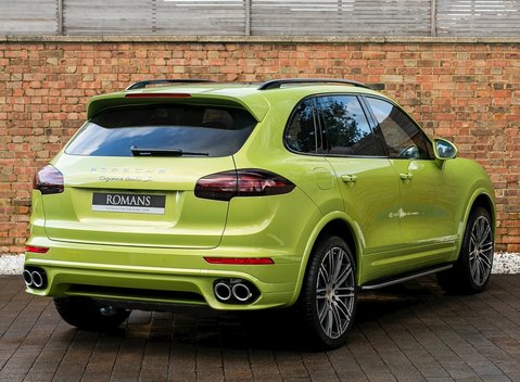 Porsche Cayenne Turbo S 7