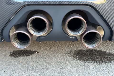 BMW M2 M2 - M PERFORMANCE EXHAUST & BODYKIT -DRIVING ASSISTANT +COMFORT PACK  31