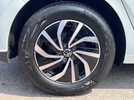 Volkswagen Polo 1.0 Polo Life TSi Semi-Auto 5dr 14
