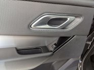Land Rover Range Rover Velar 2.0 Range Rover Velar R-Dynamic S D240 Auto 4WD 5dr 44