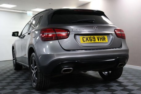 Mercedes-Benz GLA GLA 180 URBAN EDITION 28