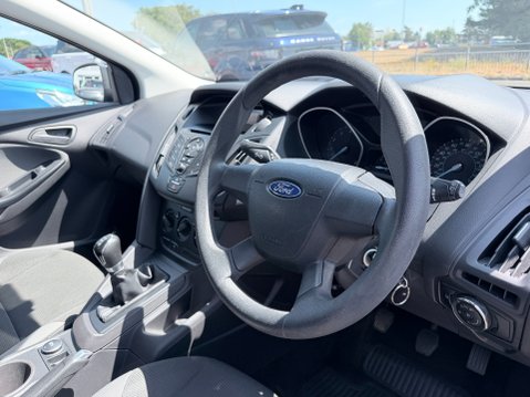 Ford Focus 1.6 STUDIO 9