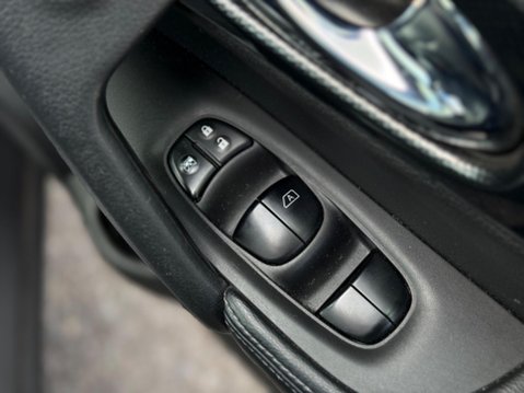 Nissan X-Trail 1.6 dCi Tekna XTRON Euro 5 (s/s) 5dr 76