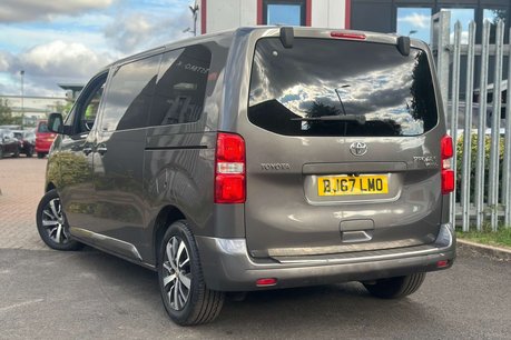 Toyota Proace Verso 2.0D Family Medium MPV 5dr Diesel Auto MWB Euro 6 (s/s) (8 Seat) (180 ps) 12