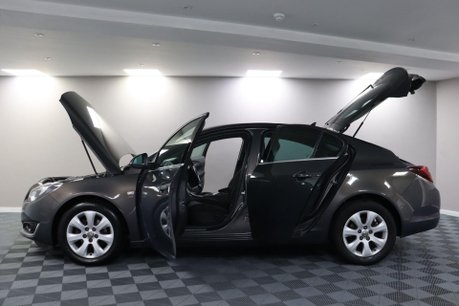Vauxhall Insignia SRI NAV CDTI S/S 6