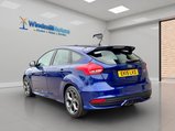 Ford Focus 2.0T EcoBoost ST-2 Euro 6 (s/s) 5dr 8