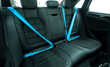 Porsche Macan GTS 13