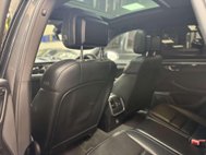 Porsche Macan 3.0 TD V6 S SUV 5dr Diesel PDK 4WD Euro 6 (s/s) (258 ps) 44