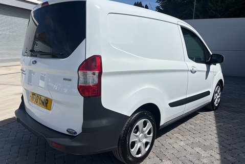 Ford Transit Courier Trend 1.0 Ecoboost 100ps Panel Van - Tailgate / Air Con 6