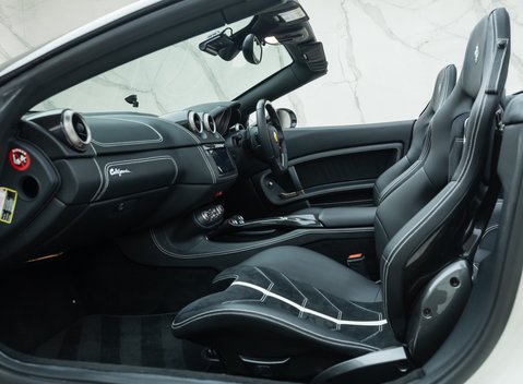 Ferrari California 30 21