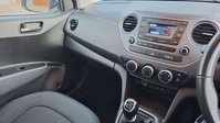 Hyundai i10 1.0 SE Euro 6 5dr 22