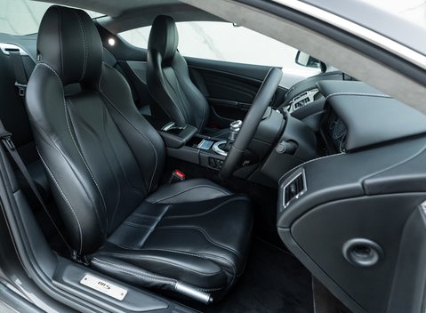 Aston Martin DBS V12 14