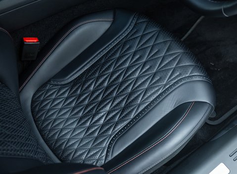 Aston Martin DB12 Coupe 16