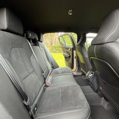 Volvo XC40 B4 PLUS 4