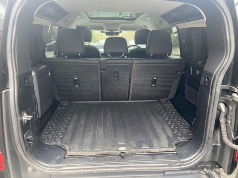 Land Rover Defender 3.0 Defender XS Edition D MHEV Auto 4WD 5dr 26