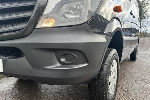 Mercedes-Benz Sprinter 313 Mwb Hr 4x4 Crew Van - Air Con 20