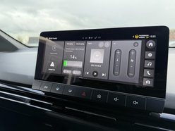 MG MG4 64kWh SE Long Range Hatchback 5dr Electric Auto (203 ps) 38