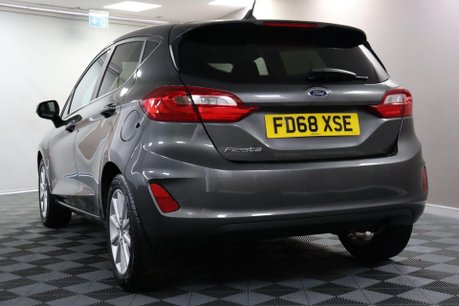 Ford Fiesta TITANIUM 29