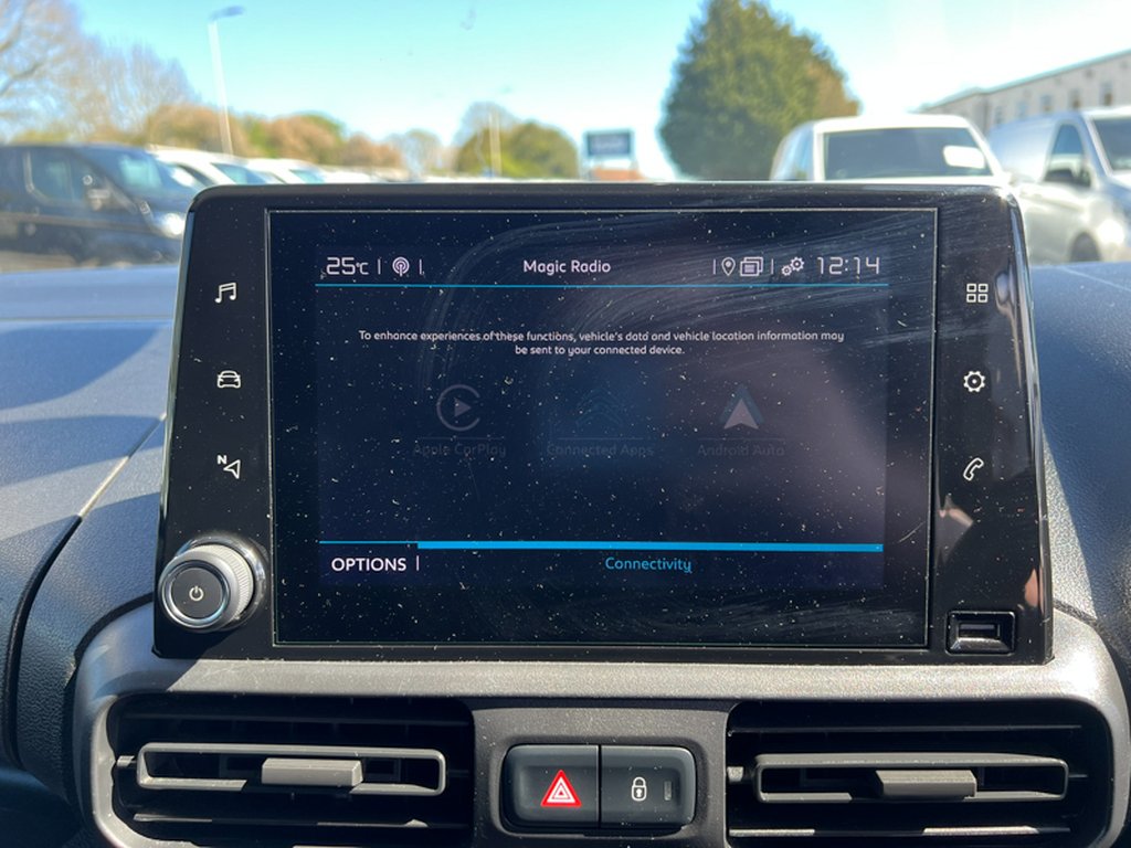 2021 Citroen BerlingoSWB L1H1 Driver 1000 Air Con Alloys Camera Nav Sensors EURO 6 NO VAT — thumbnail 39 of 51