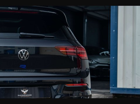 Volkswagen Golf 2.0 Golf R 20 Years TSI 4Motion SA 4WD 5dr 27