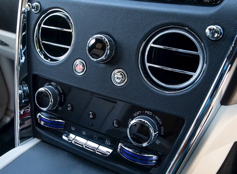 Rolls-Royce Cullinan 21