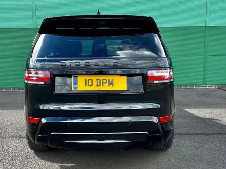 Land Rover Discovery 5 number plate centralisation at SeekerUK