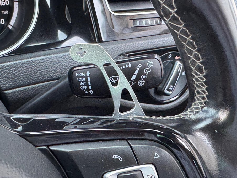 2016 Volkswagen Golf — image 39