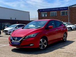 Nissan LEAF Leaf Tekna 5dr 110kw 39kwh (Automatic) 1