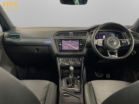 Volkswagen Tiguan 2.0 BiTDI R-Line Tech SUV 5dr Diesel DSG 4Motion Euro 6 (s/s) (240 ps) 20