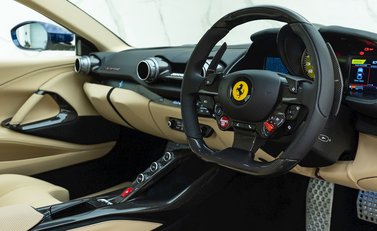 Ferrari 812 Superfast 9