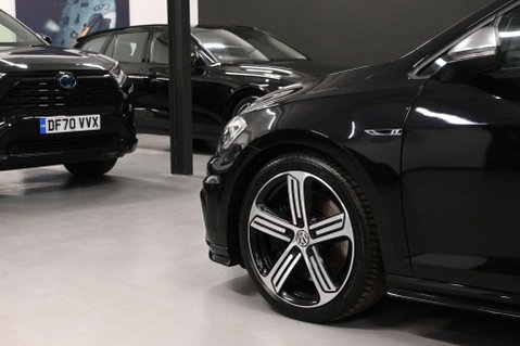 Volkswagen Golf 2.0 Golf R TSi 4Motion Semi-Auto 4WD 5dr 21