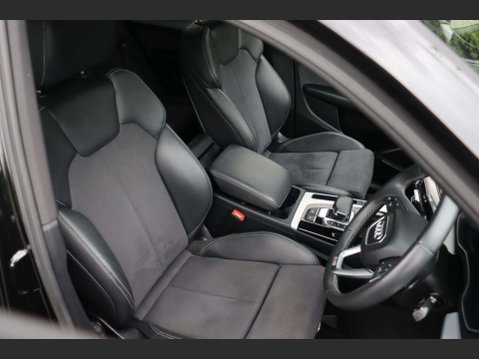 Audi Q5 2.0 TDI 40 S line SUV 5dr Diesel S Tronic quattro Euro 6 (s/s) (204 ps) 4
