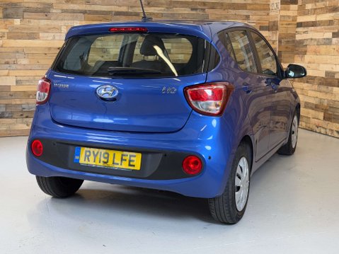 Hyundai i10 1.0 SE Hatchback 5dr Petrol Manual Euro 6 (67 ps) 
