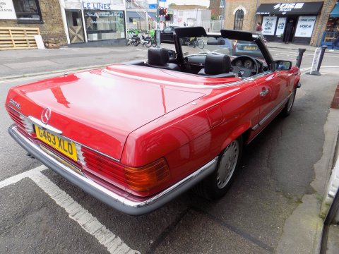 Mercedes-Benz R107 300 SL Sports 6