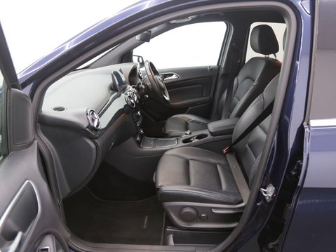 Mercedes-Benz B Class 1.6 B180 Exclusive Edition 7G-DCT Euro 6 (s/s) 5dr 24