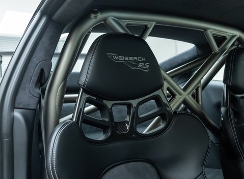 Porsche 911 GT2 RS (991) 15