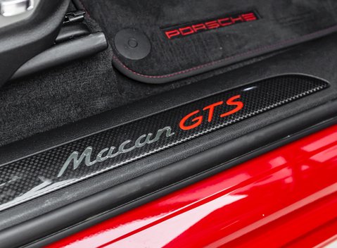 Porsche Macan GTS 24