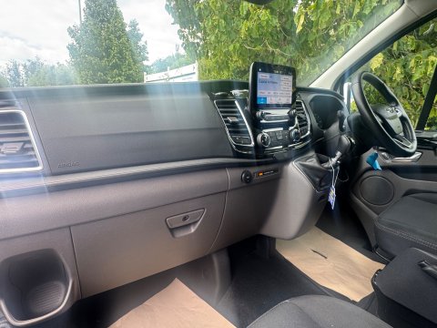 Ford Transit Custom 300 LIMITED DCIV ECOBLUE 14